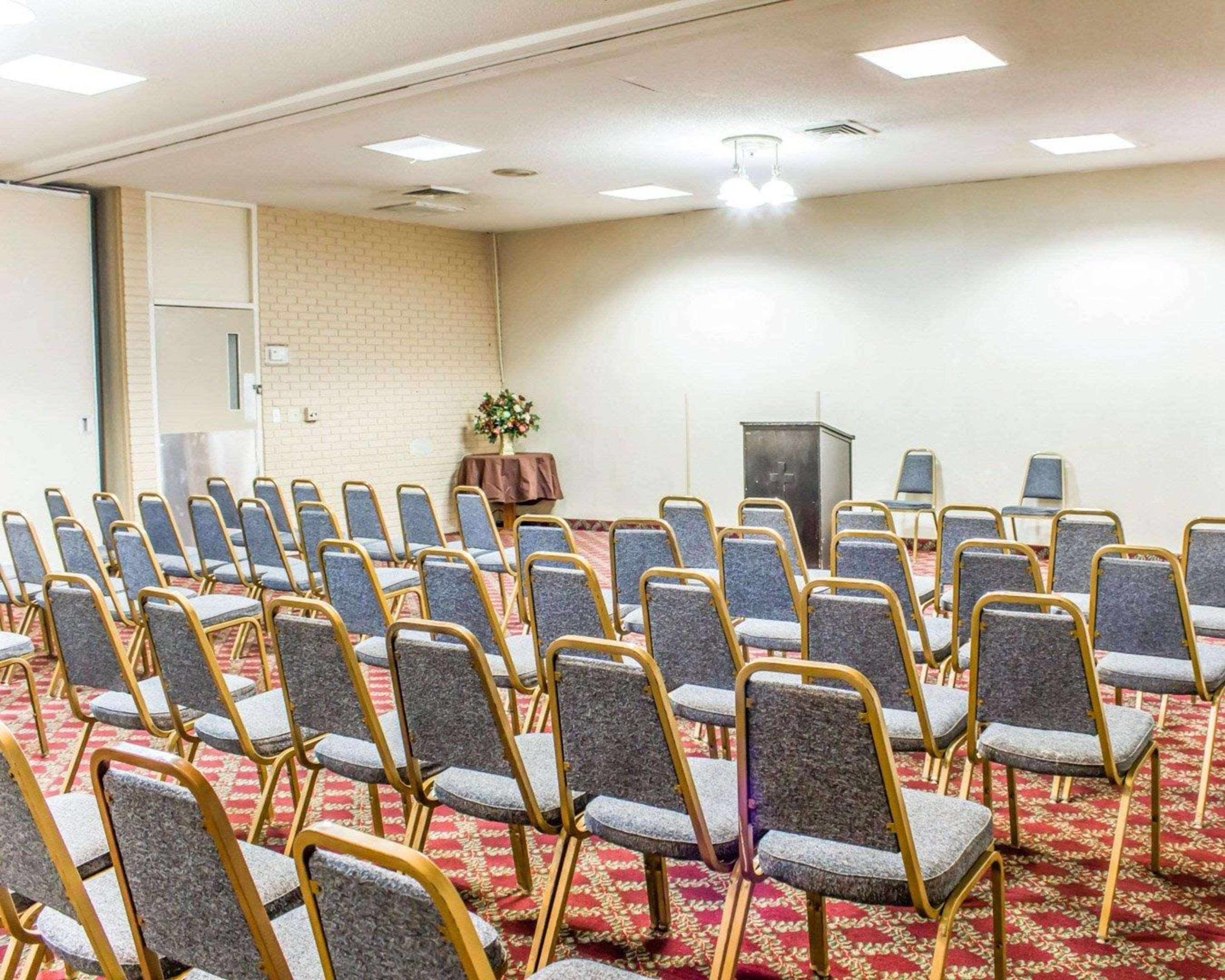 Dayspring Extended Stay Ґрінсборо Екстер'єр фото