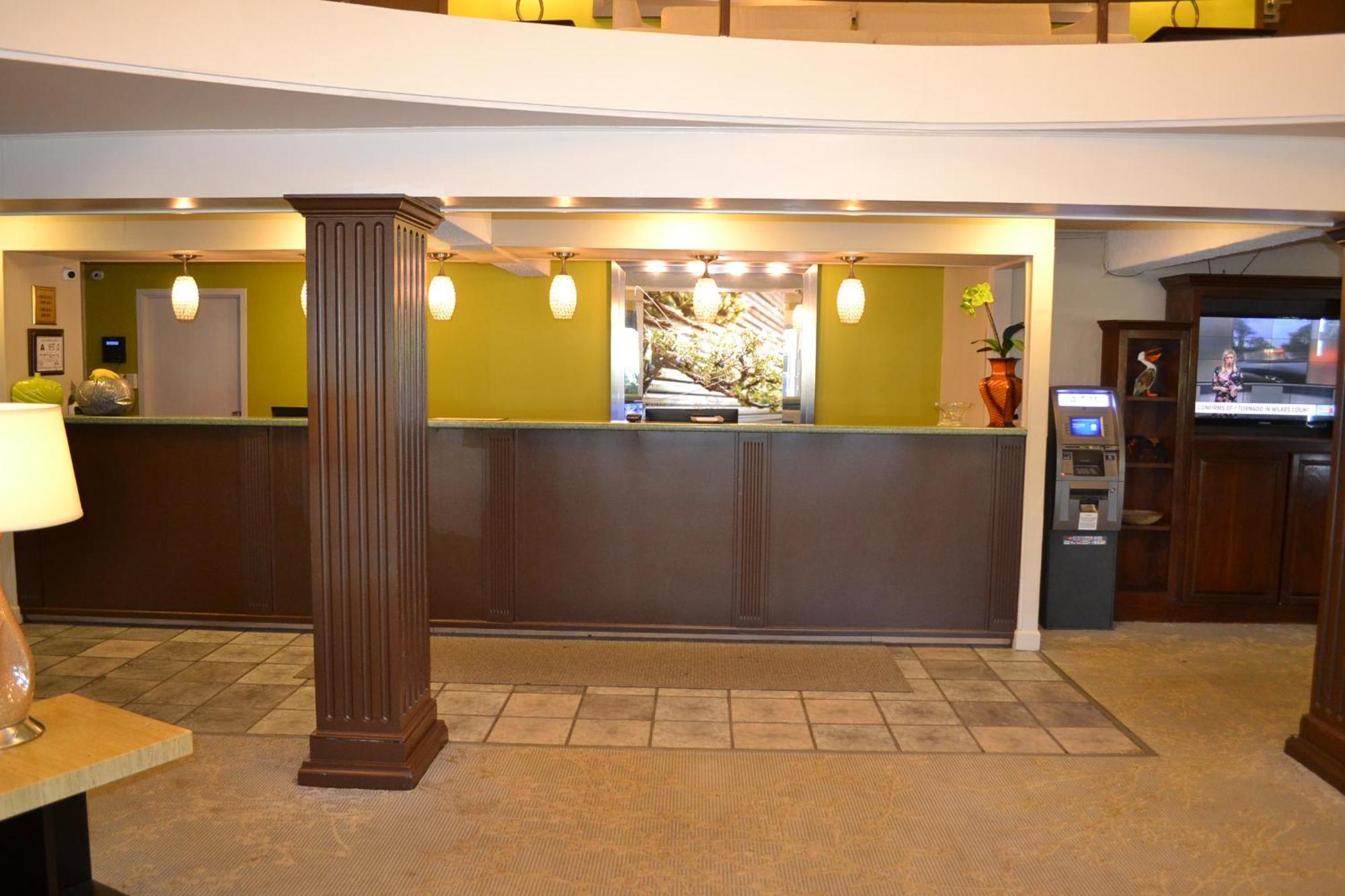 Dayspring Extended Stay Ґрінсборо Екстер'єр фото
